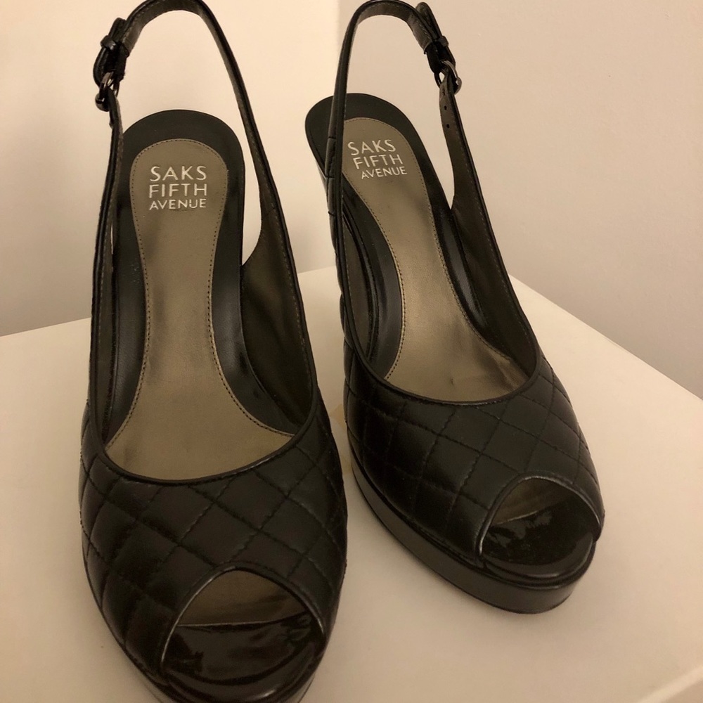 Quilted Leather Peep Toe Pumps